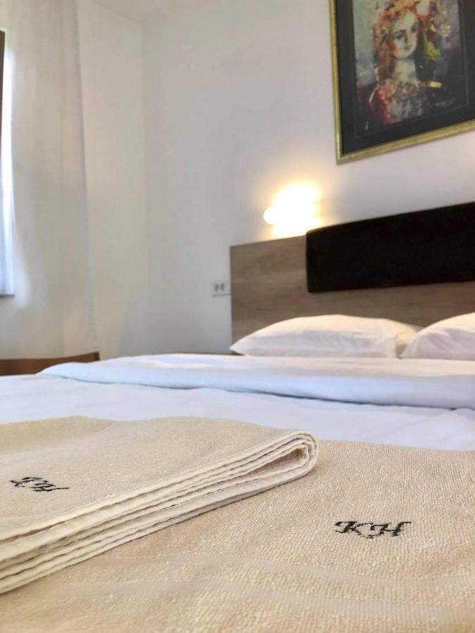 Konak Nestor Bungalows Skopje Esterno foto